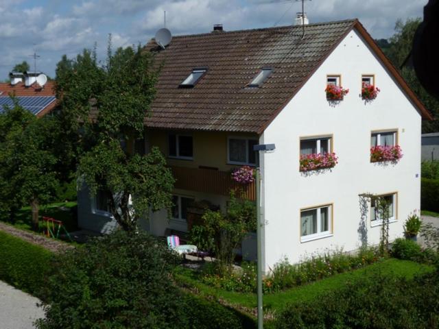 Gaestehaus Drexel Tussenhausen ภายนอก รูปภาพ